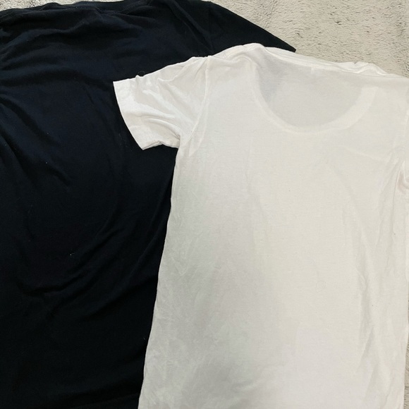 American apparel white & black t-shirts (2) - Picture 5 of 5